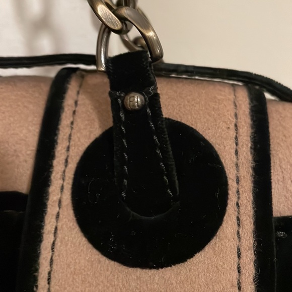 Fendi B Bag Cashmere - Picture 3 of 9